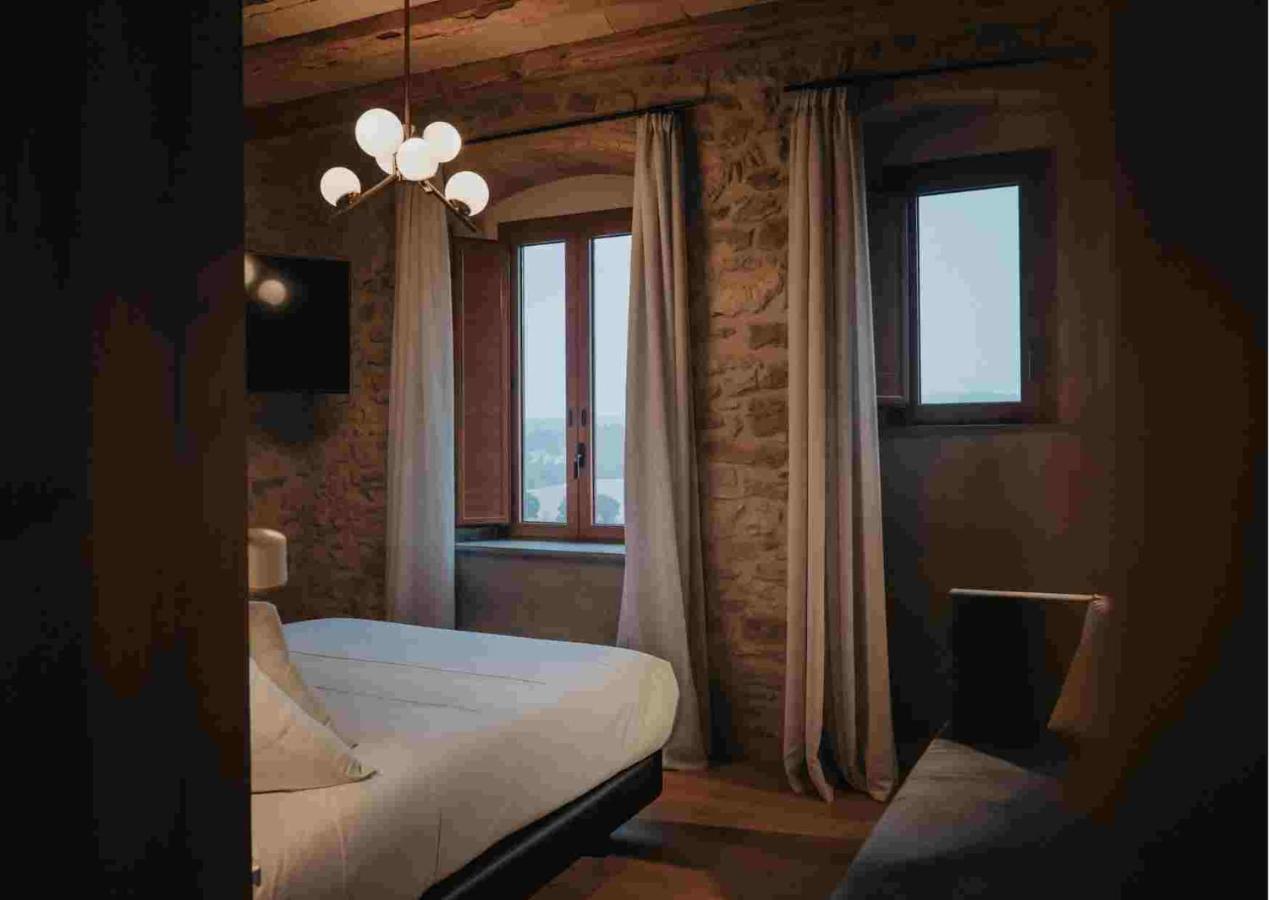 Hotel Les Quingles Calders Zewnętrze zdjęcie
