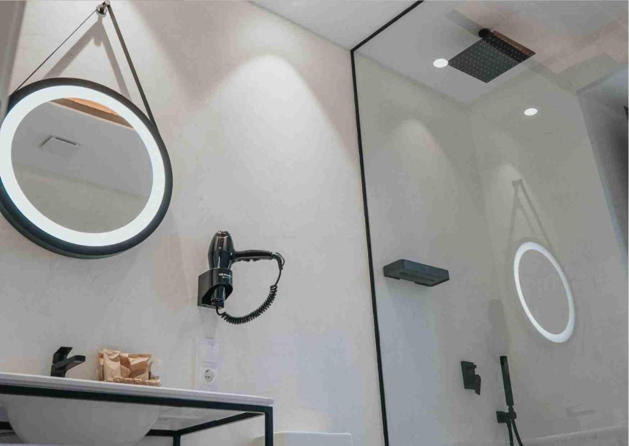 Hotel Les Quingles Calders Zewnętrze zdjęcie